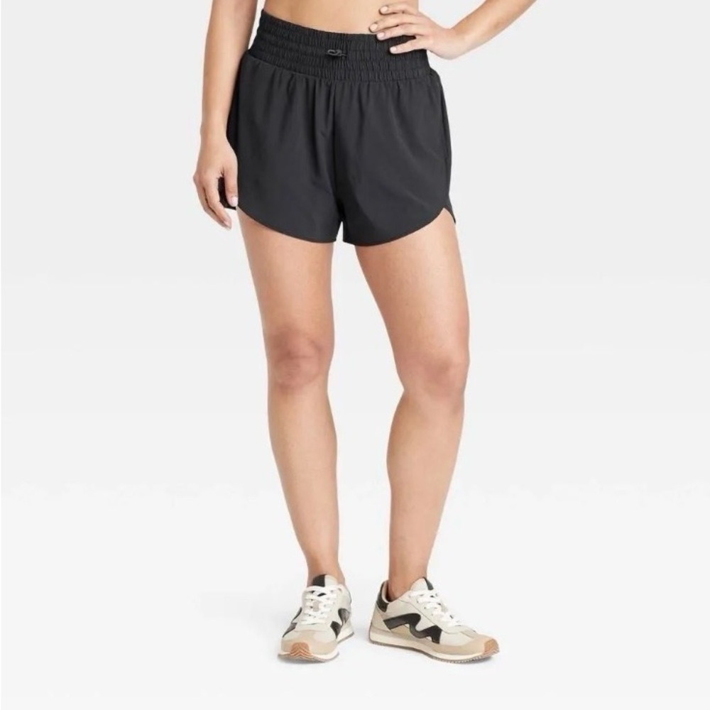 Women's Small Active Light High-Rise Black Shorts 3" - All in Motion™